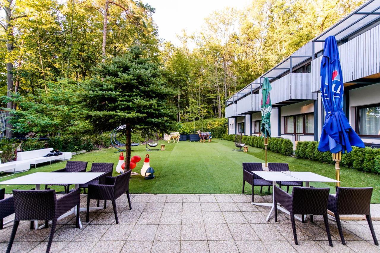 Hotel Veverica Trencin Exterior photo